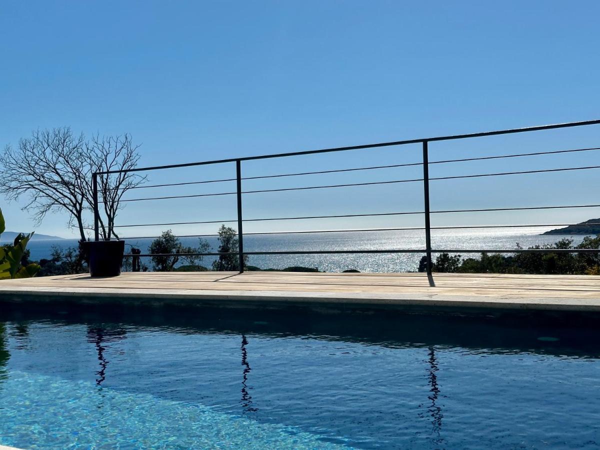 Villas De Standing Avec Magnifique Vue Mer Et Piscines Privees, Sagone Sagone  Exterior photo